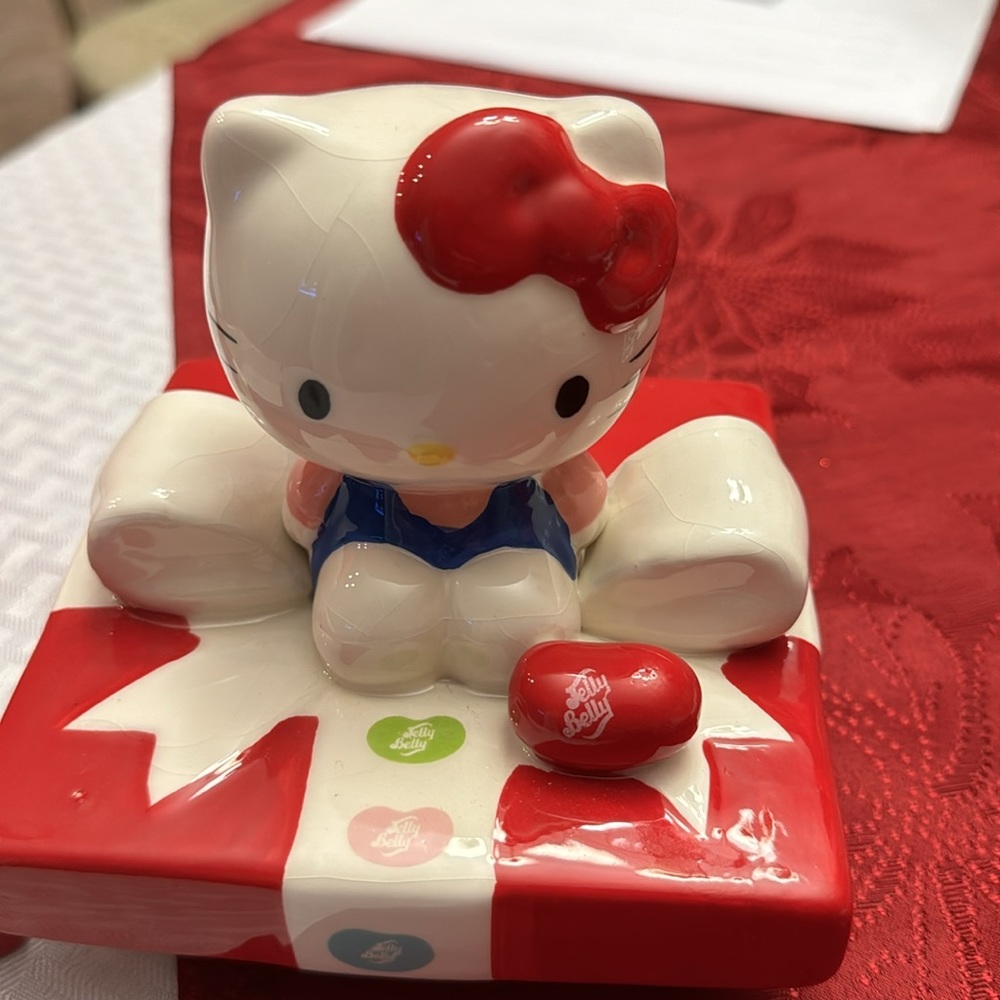 Hello Kitty ceramic box - Picture 3 of 7